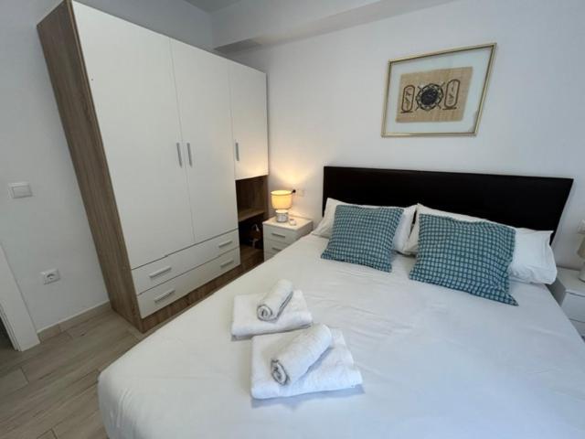 Apartament Adoorable Malaga Center Zewnętrze zdjęcie